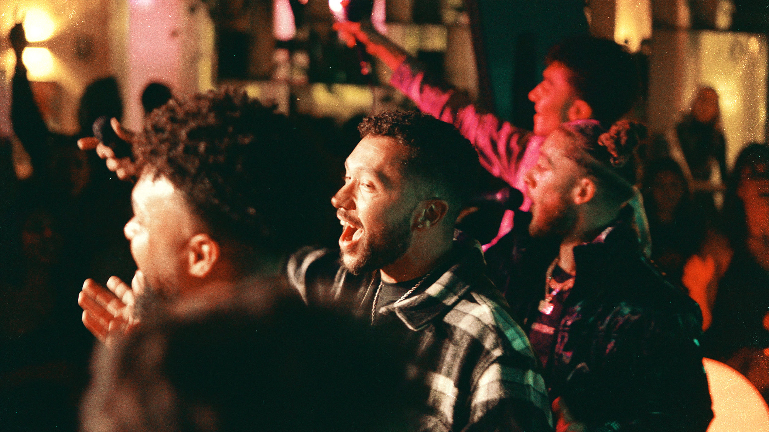 TUCAN X MIC LOWRY - LEGLESS (LIVE FROM THE NEST SESSIONS)
